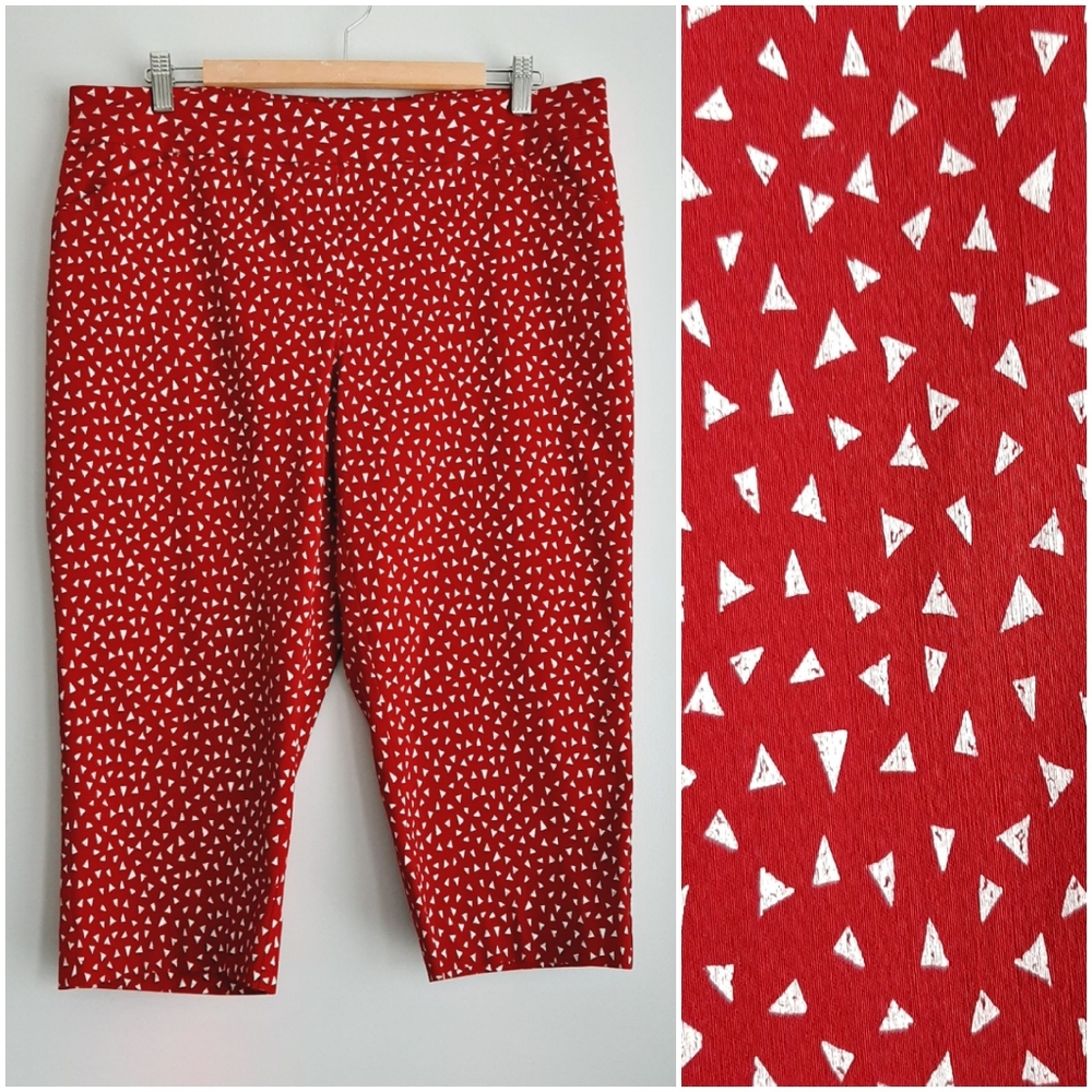 🍒 REITMANS Summer Geometric Printed Capri Pants Sz 17 / XL (16 / 18)
